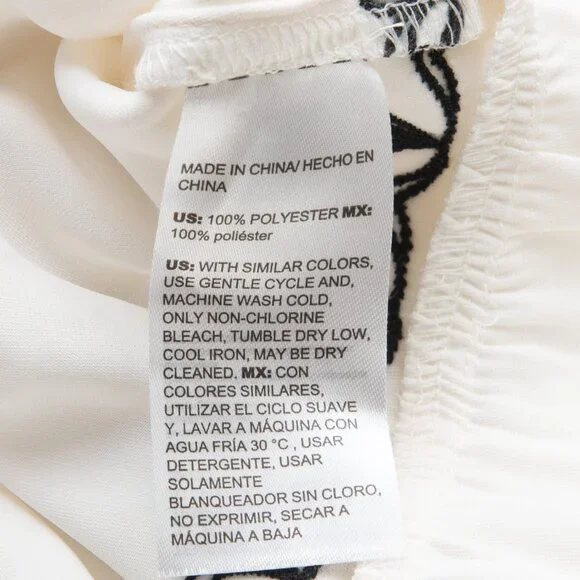 Chico's Satin Embroidered Blouse Bohemian Long Sleeve Off White Black Size 0 / 4 - Picture 5 of 6